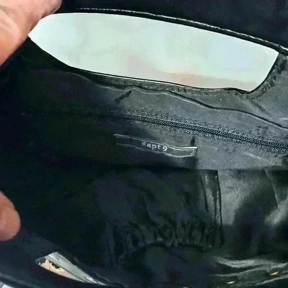 Apt. 9 vintage style Black and Gold Floral Clutch - Picture 3 of 7